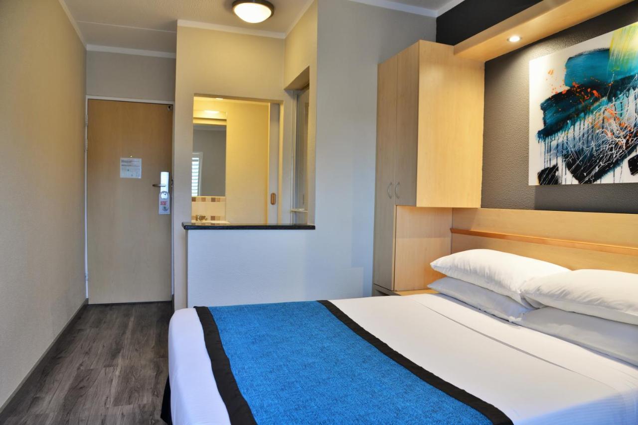 Road Lodge Randburg Йоханнесбург Экстерьер фото