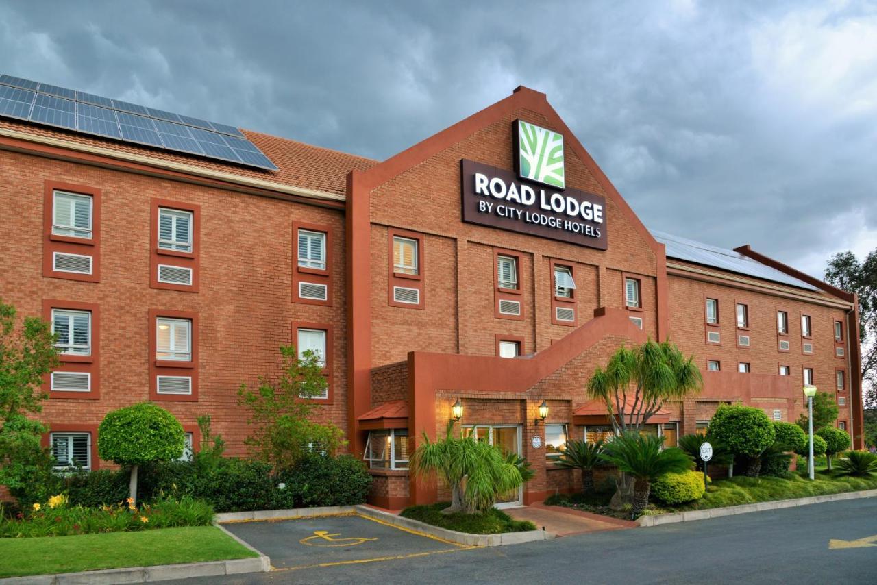 Road Lodge Randburg Йоханнесбург Экстерьер фото